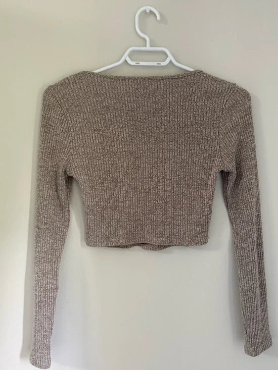 FASHION NOVA Ribbed Button-Front Square Neck Long Sleeve Crop Top Taupe - Picture 9 of 10